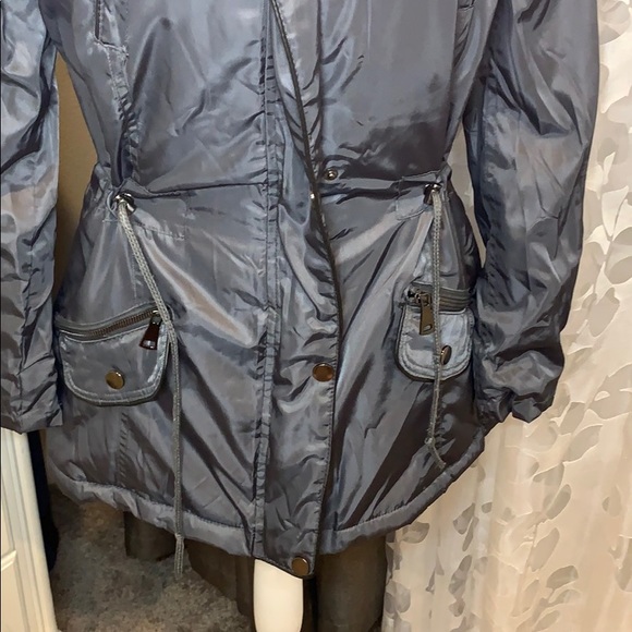 EUC YMI Fur Trim Winter Coat - Picture 6 of 10